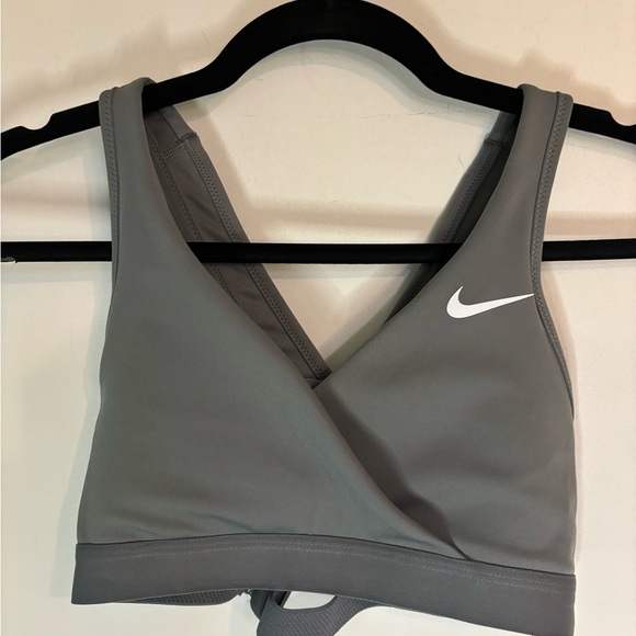 Nike Gray Sports Bra - maternity - Picture 1 of 8